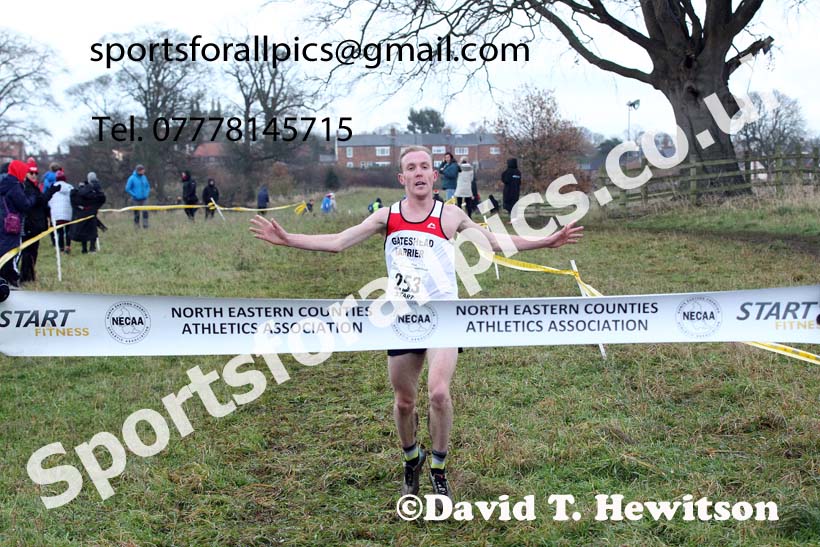 Senior men, 2021 North Eastern Cross Country Championships, Sedgefield. Photo: David T. Hewitson/Sports for All Pics